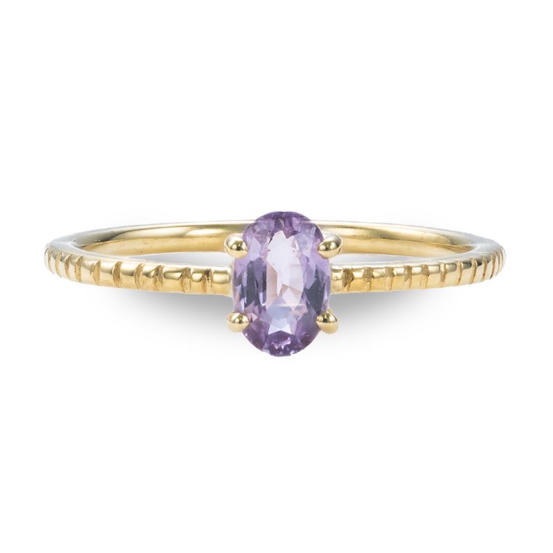 Geelgouden fijne ring met een lichtbruine saffier, een ontwerp van Jade en behorende tot de categorie 